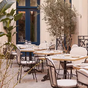 Hotel Buddha-bar Paris